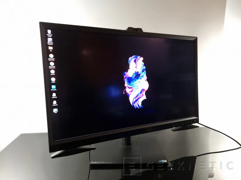Geeknetic ASUS ProArt Display OLED PA32DC Review 7