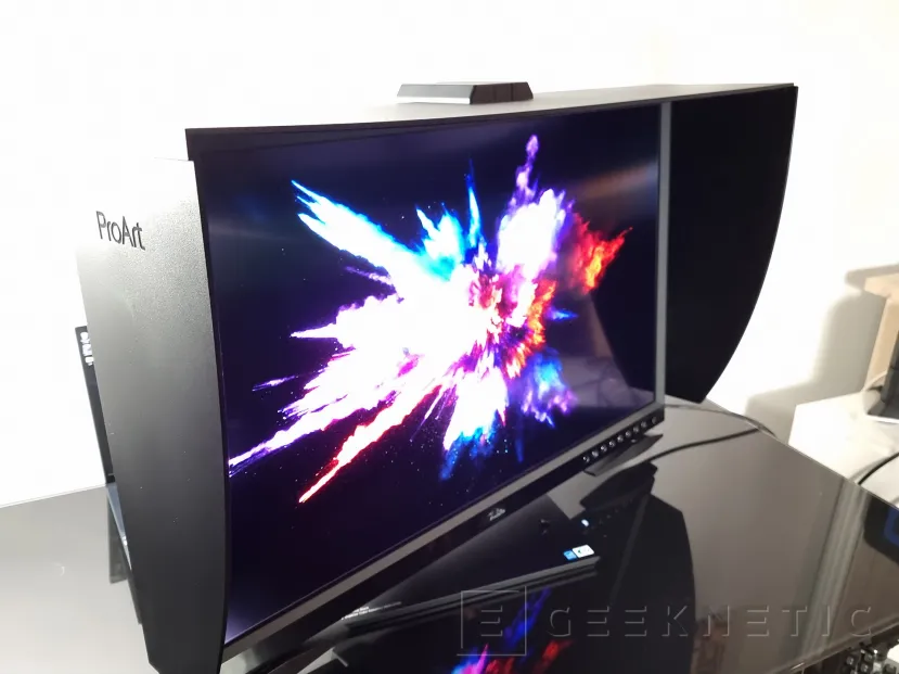 Geeknetic ASUS ProArt Display OLED PA32DC Review 12
