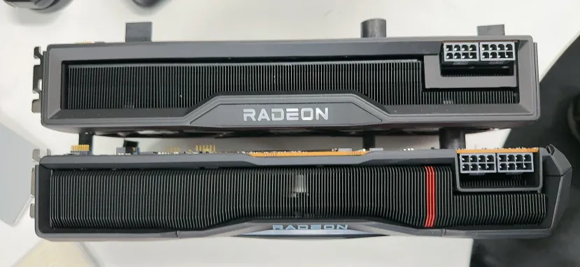 Geeknetic Aparecen fotografías de un prototipo de AMD Radeon RX 7900 con un disipador de mayor tamaño 2