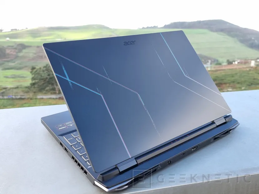 Geeknetic Acer Nitro 5 AN515-58-78QQ Review 1
