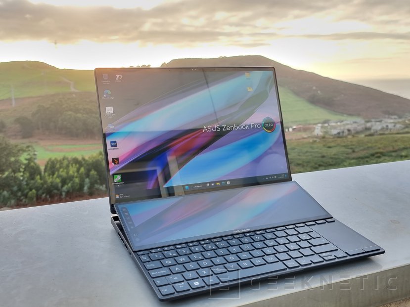 ASUS Zenbook Pro 14 Duo OLED UX8402 Review [Análisis Completo en