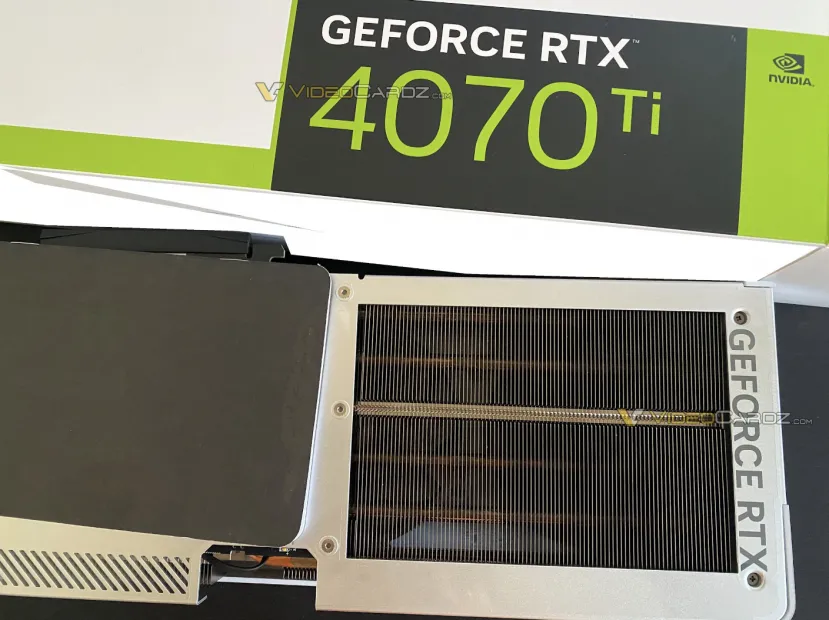 Geeknetic La Gigabyte  RTX 4070 Ti AERO OC 12G se filtra en color blanco y con adaptador doble de 8 pines 3