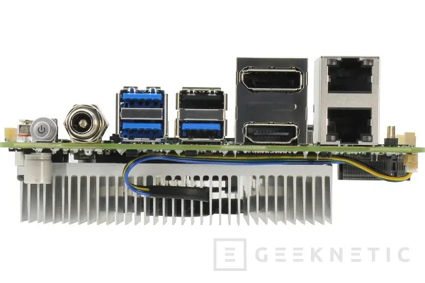 Geeknetic Nueva placa de desarrollo AAEON UP Xtreme i12 con hasta Intel Core i7 12 Gen y 32 GB LPDDR5X 4
