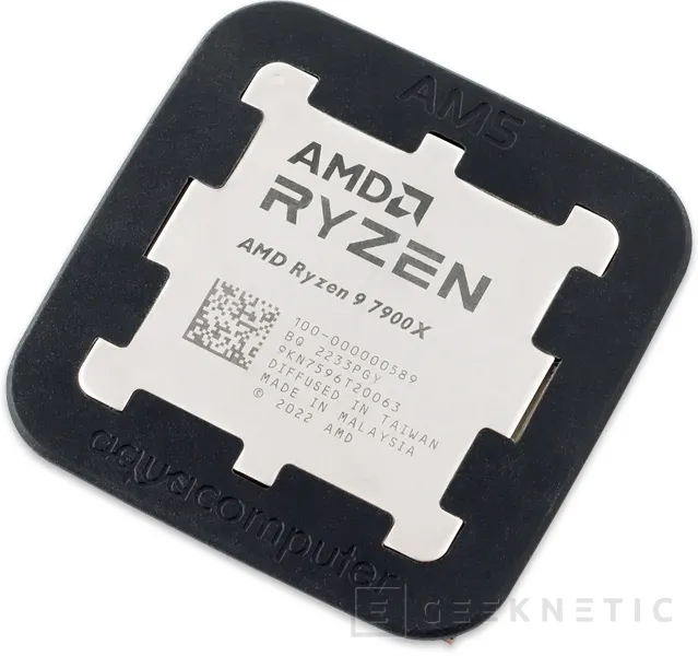 Geeknetic Aqua Computer lanza un protector de goma flexible para aplicar pasta térmica en los nuevos AMD Ryzen 7000 Series 4