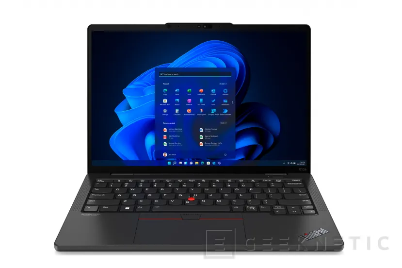 Geeknetic Lenovo ha presentado el nuevo ThinkPad X13s con un procesador Snapdragon 8cx Gen 3 y Windows 11 Pro 2