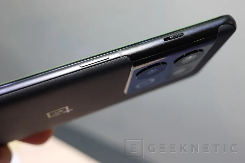 Geeknetic El OnePlus 10 Pro estará disponible en España a finales del mes de marzo 2