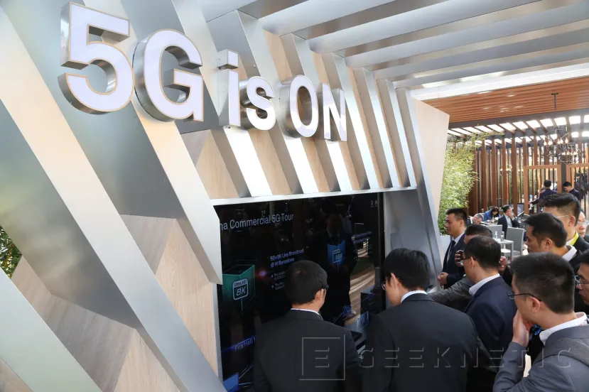 Geeknetic Huawei se une al veto y cierra sus oficinas en Rusia 2