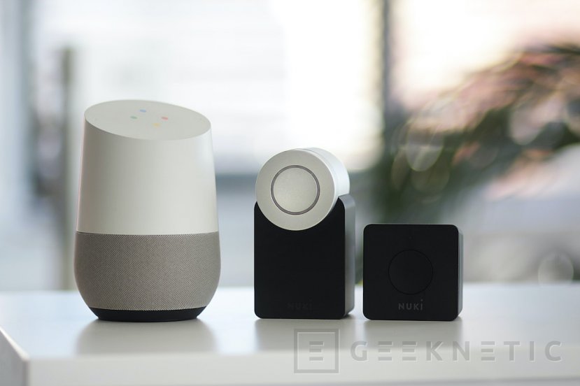 Diferencias alexa google outlet home