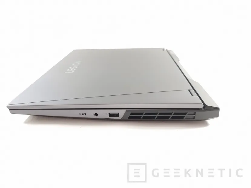Geeknetic Lenovo Legion 5i Pro 16IAH7H Review con Core i7-12700H 4
