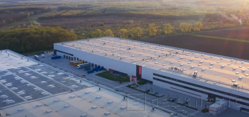 Geeknetic Lenovo inaugura su primera fábrica en Europa 2