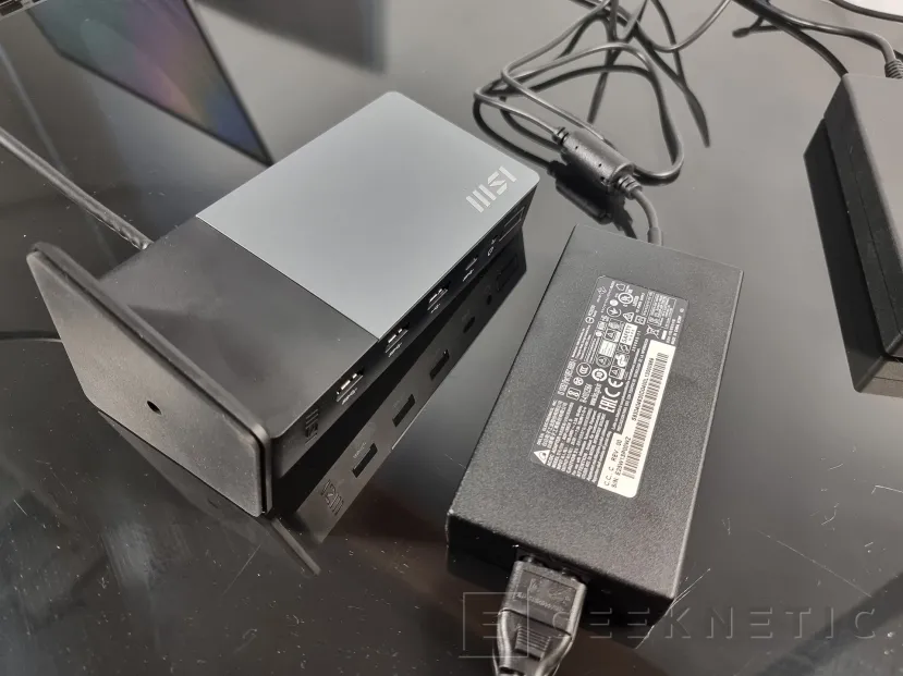 Geeknetic MSI USB-C Docking Station Gen 2 Review 3