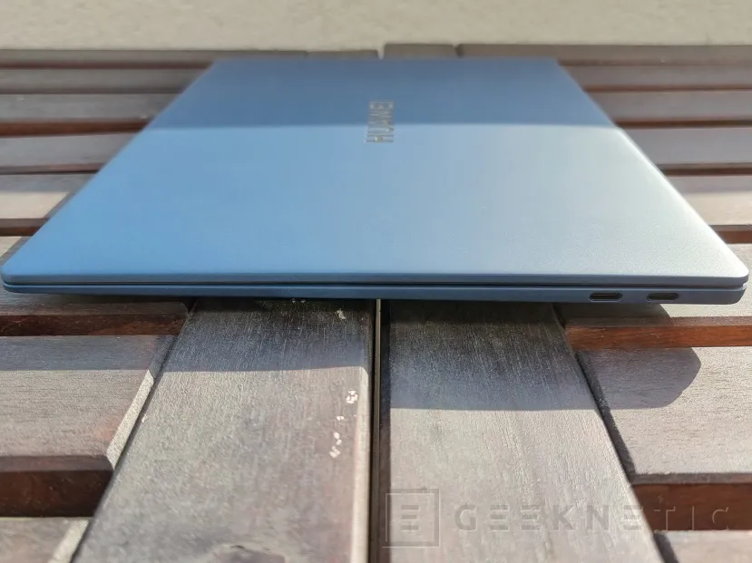 Geeknetic Huawei Matebook X Pro Review 4