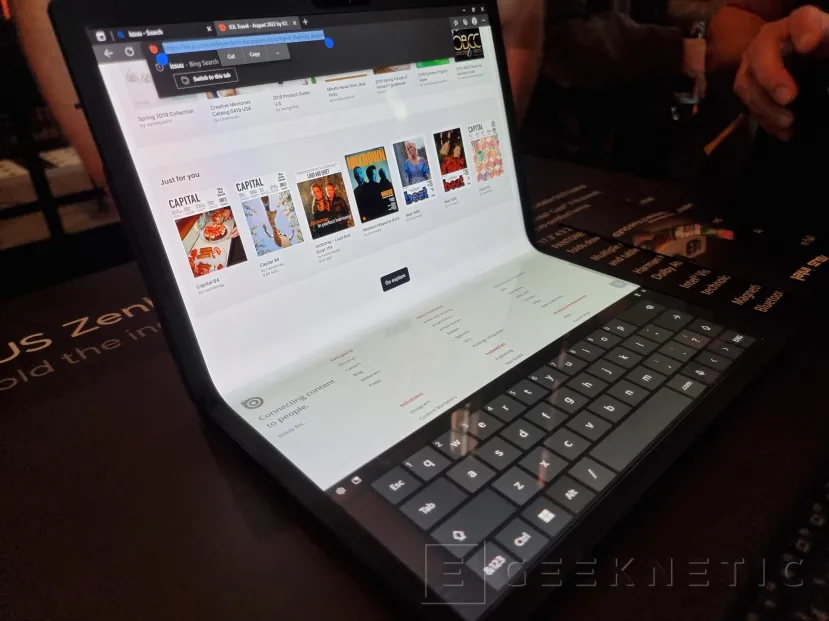 Geeknetic El ASUS Zenbook 17 Fold OLED  con pantalla plegable llegará el último trimestre del año por 3.999 euros 5