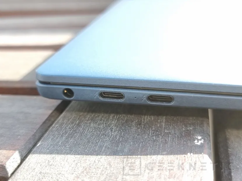 Geeknetic Huawei Matebook X Pro Review 5