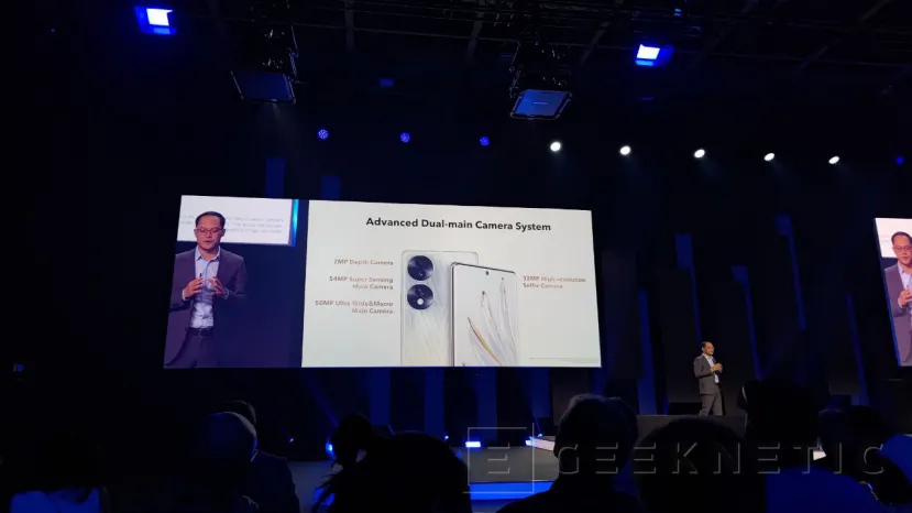 Geeknetic O smartphone Honor 70 chega à Europa a partir de 549 Euros com mais de 90% da frente no ecrã 1