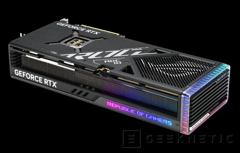 Geeknetic ASUS ha presentado las GeForce RTX 4090 y 4080 de las series ROG Strix y TUF GAMING 7