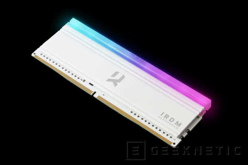 Geeknetic Nuevas memorias GOODRAM IRDM RGB White DDR4 con latencia 18-22-22 y 3.600 MHz 2