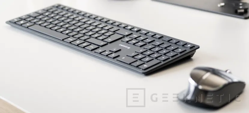Geeknetic Cherry anuncia su pack de teclado y ratón inalámbricos DW 9500 SLIM 1