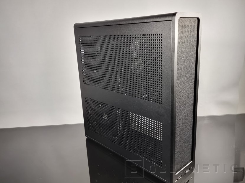 Geeknetic El soporte vertical para gráficas de la Fractal Design Ridge no funciona correctamente en configuraciones PCIe 4.0 2