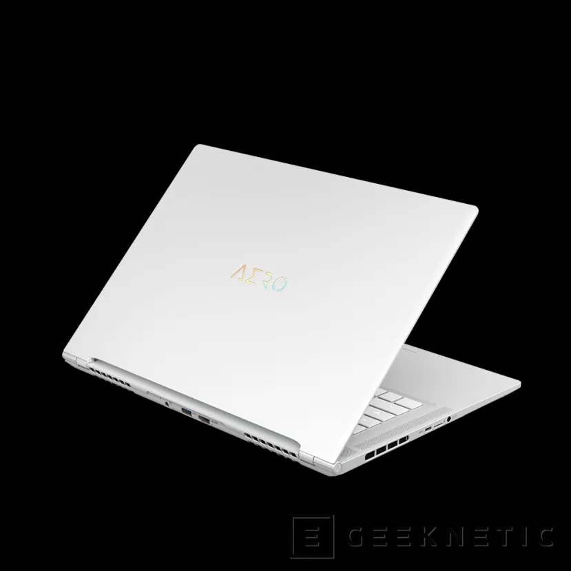 Geeknetic GIGABYTE presenta los portátiles AERO para diseñadores con paneles OLED certificados por Pantone 2