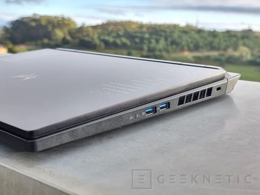 Geeknetic Acer Predator Helios Neo 16 Review 4