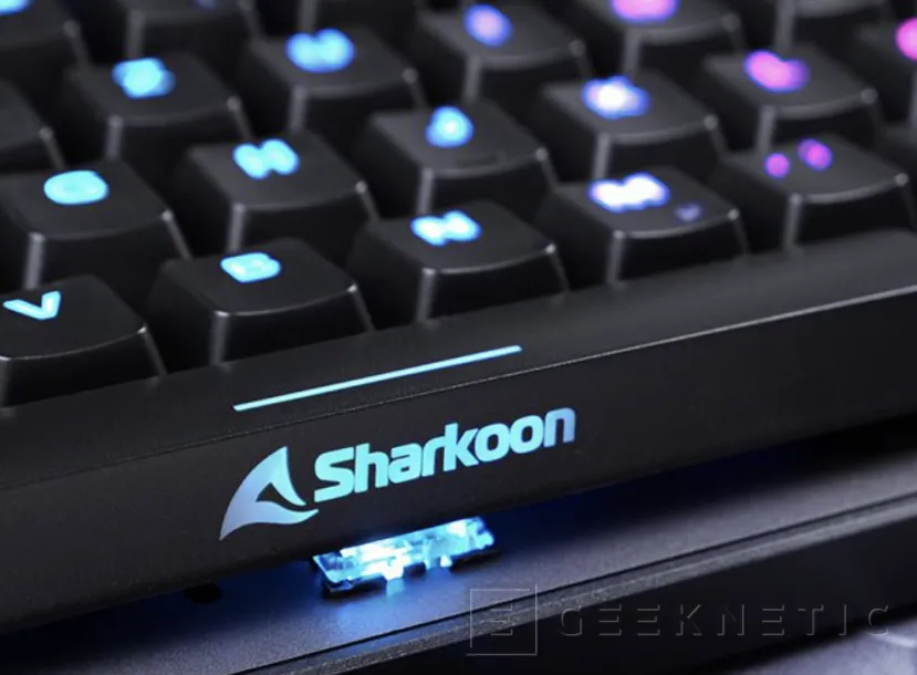 Geeknetic Sharkoon Skiller SGK20: Teclado mecánico completo por menos de 40 euros 1