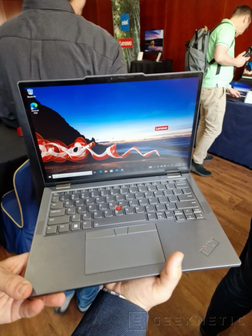 Geeknetic Los nuevos Thinkpad Z13 y Z16 llegan con CPUs AMD Ryzen 7000 y hasta 64GB de memoria RAM 4