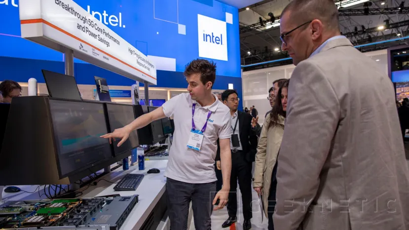 Geeknetic Intel lanza nuevos procesadores Xeon con vRAN Boost para mejorar el rendimiento de redes telefónicas 1