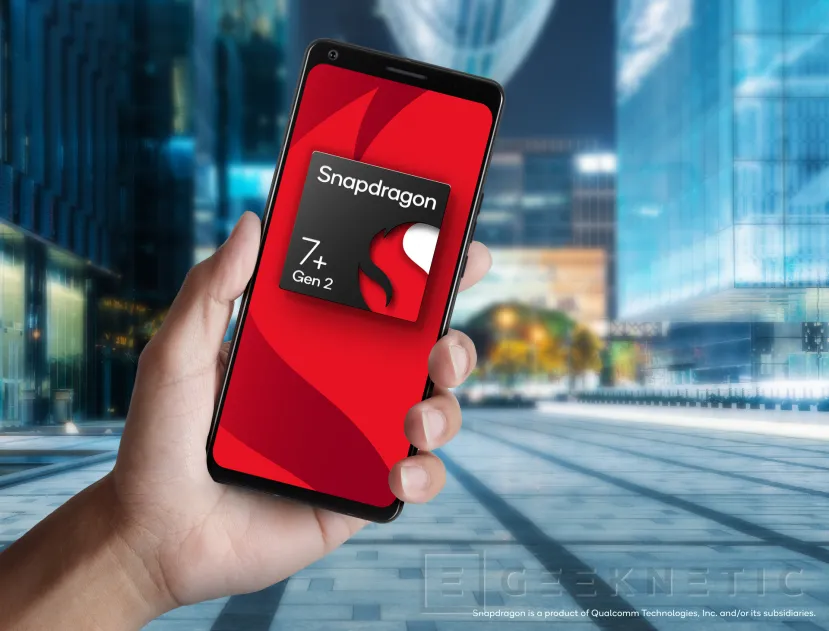 Geeknetic Qualcomm presents the Snapdragon 7+ Gen 2 with 50% higher performance than the last generation 1