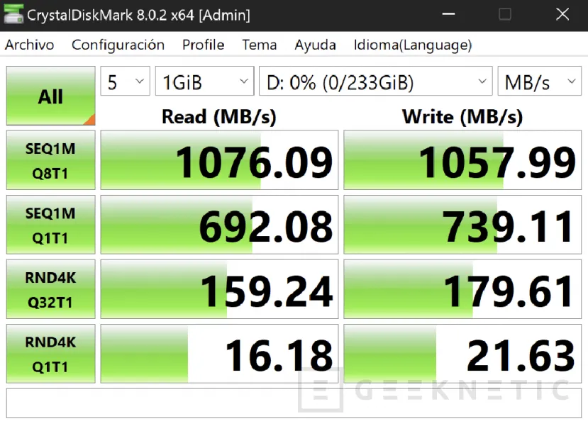 Geeknetic Cooler Master Oracle Air Review M.2 NVMe a USB-C 13