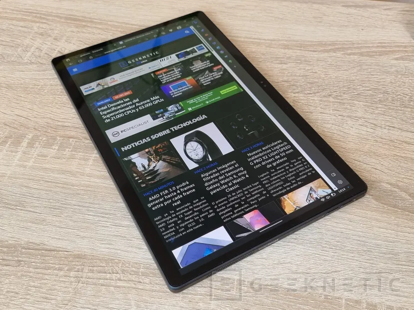 Geeknetic ASUS Vivobook 13 Slate OLED (T3304) Review 3