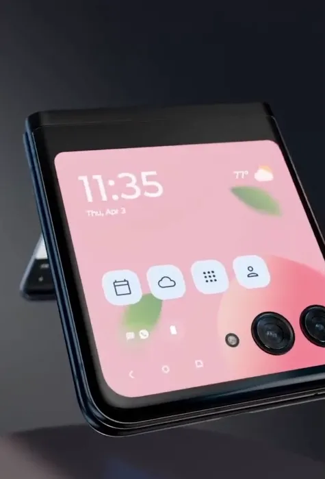 Geeknetic Filtrado un vídeo que muestra al completo el nuevo Motorola Razr 40 Ultra 3