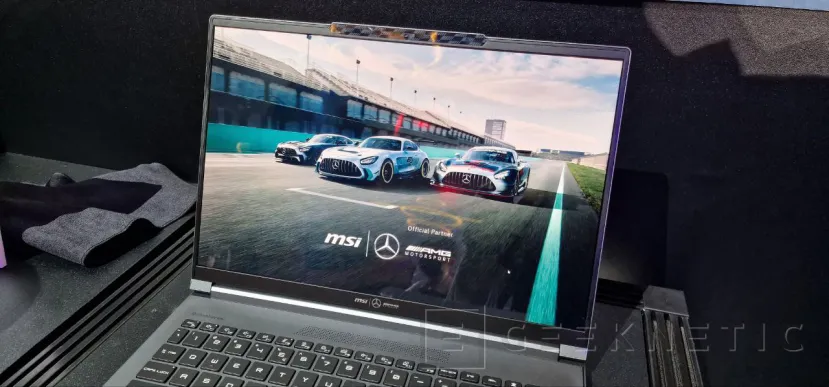 Geeknetic MSI ha aprovechado este COMPUTEX para presentar su portátil Stealth 16 en colaboración con Mercedes-AMG 1