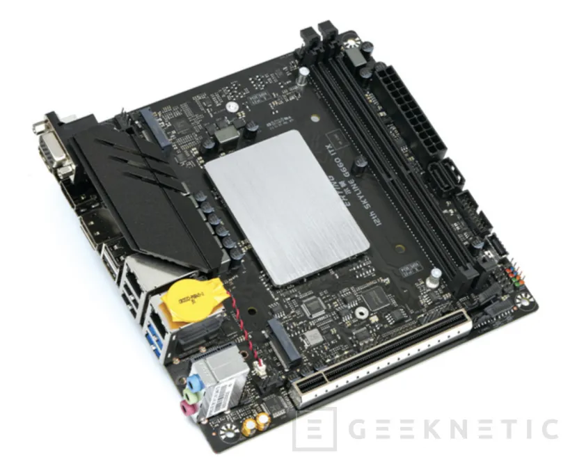 Geeknetic La placa Erying G660i Mini ITX integra un Intel Core i9-12900HK de portátil 1