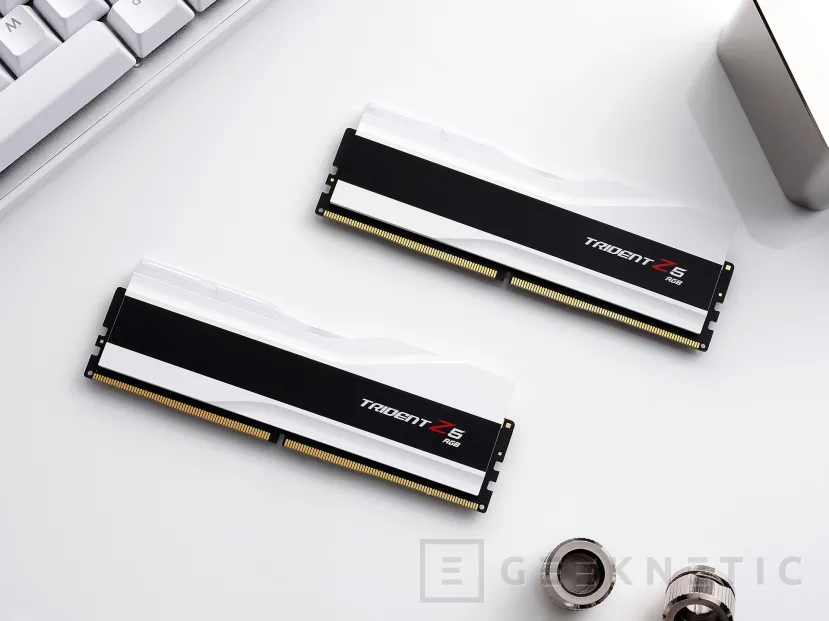 Geeknetic Nuevas memorias DDR5 G.Skill Trident Z5 de color blanco, en kits de 2x24 GB y con hasta 8.200 MHz 1