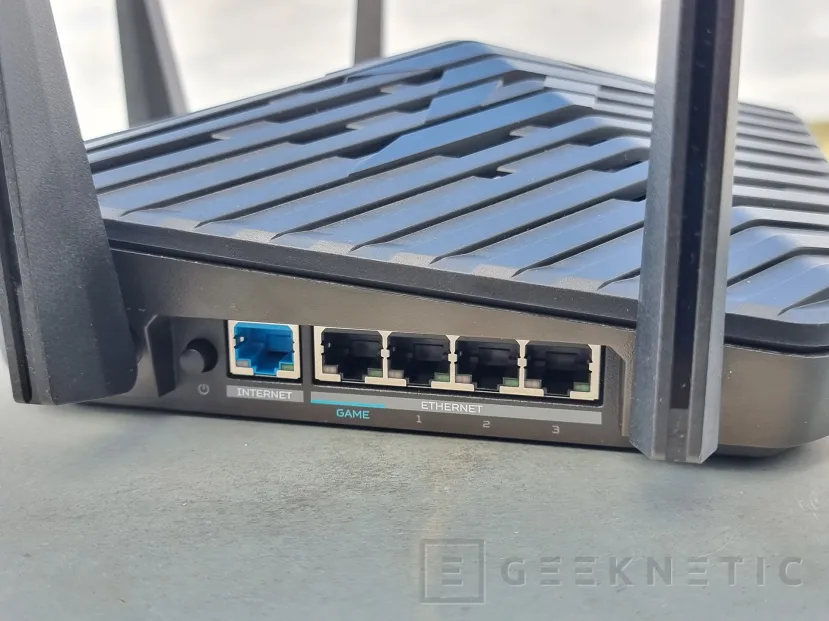 Geeknetic Acer Predator Connect W6 Wi-Fi 6E Router Review 10