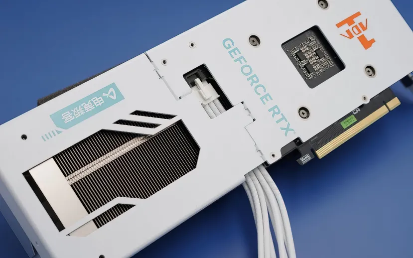 Geeknetic Inno3D shows two graphics cards with the electrical connector hidden in the back 1