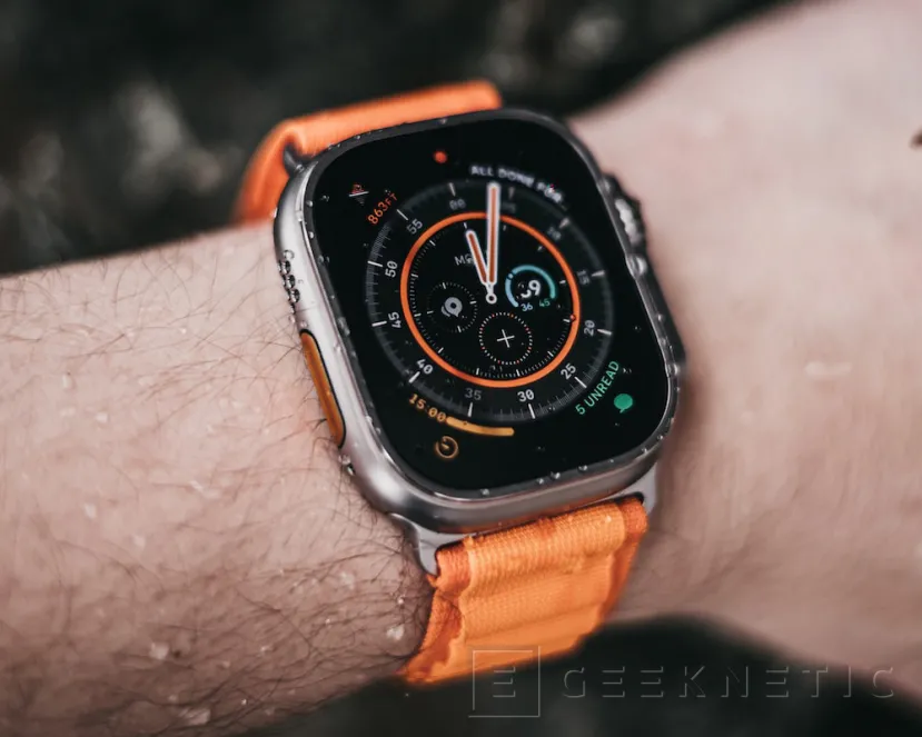 Geeknetic El Apple Watch Ultra con pantalla microLED se ha pospuesto de nuevo hasta 2026 1