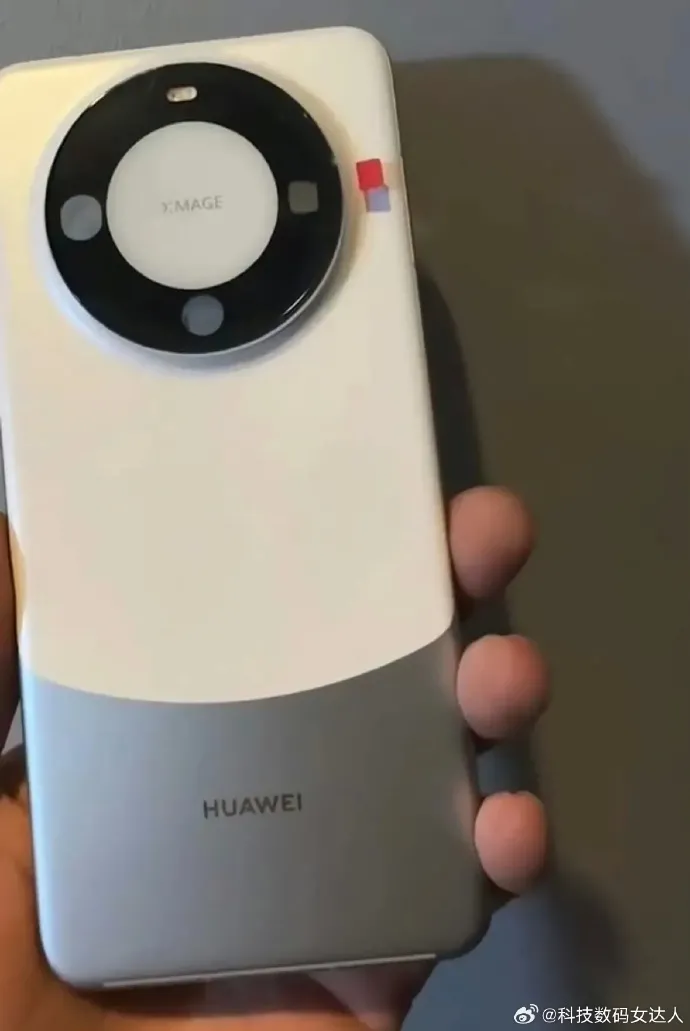 Geeknetic Filtradas nuevas imágenes del próximo Huawei Mate 60 con trasera de metal y cristal 2