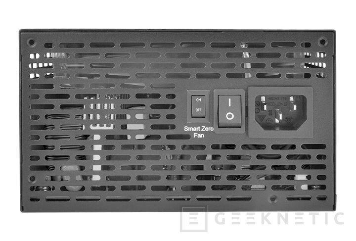 Alimentatore Thermaltake Smart W3 500W - ATX 3.1, 80Plus White, Ventola 120mm - Foto 6