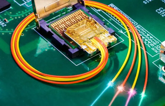 Geeknetic PCI-SIG anuncia un nuevo grupo para la investigación en redes de fibra óptica 1