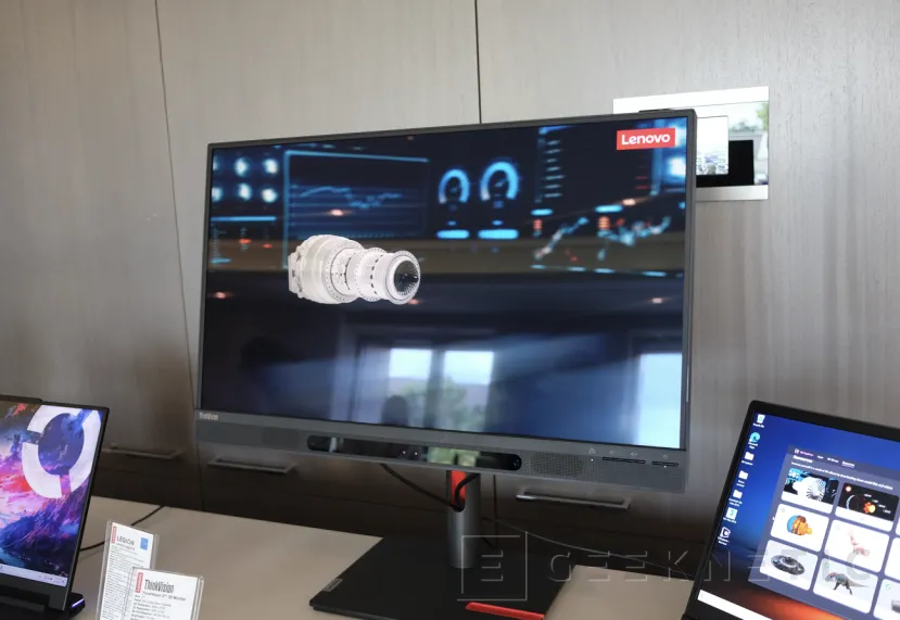 Geeknetic Lenovo presenta su monitor 4K ThinkVision de 27 pulgadas con 3D sin gafas 1