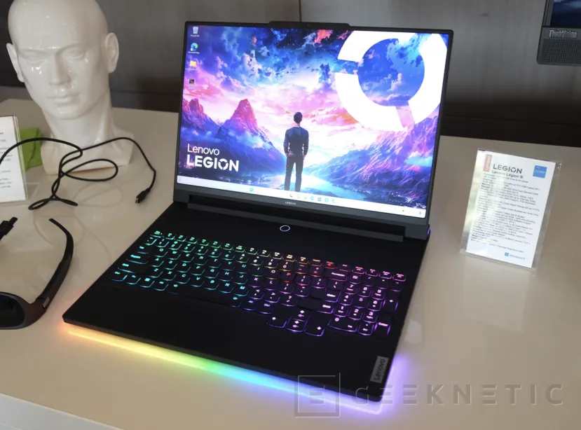Geeknetic Nuevo Portátil Lenovo Legion 9i con Core i9, RTX 4090 y Carbono 2