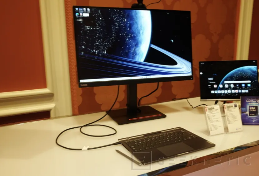 Geeknetic El monitor Lenovo ThinVision 27 soporta 3D sin gafas 1