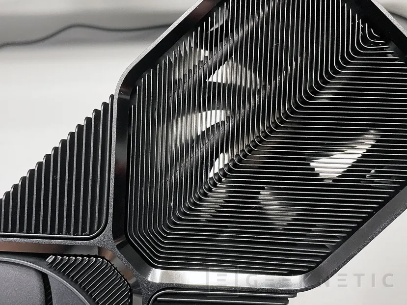 Geeknetic NVIDIA GeForce RTX 4070 Super Founders Edition Review 9