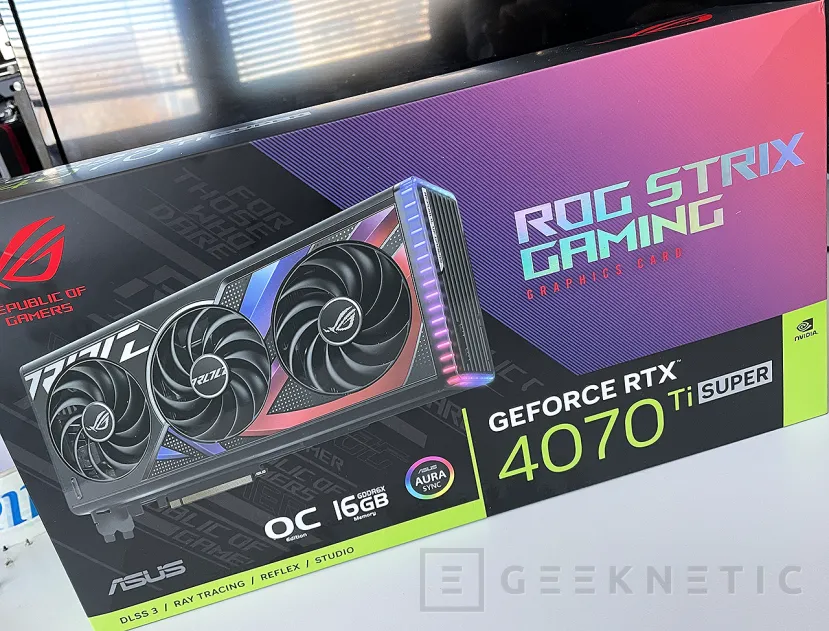 Geeknetic ASUS ROG STRIX NVIDIA GeForce RTX 4070 Ti Super OC Review 1