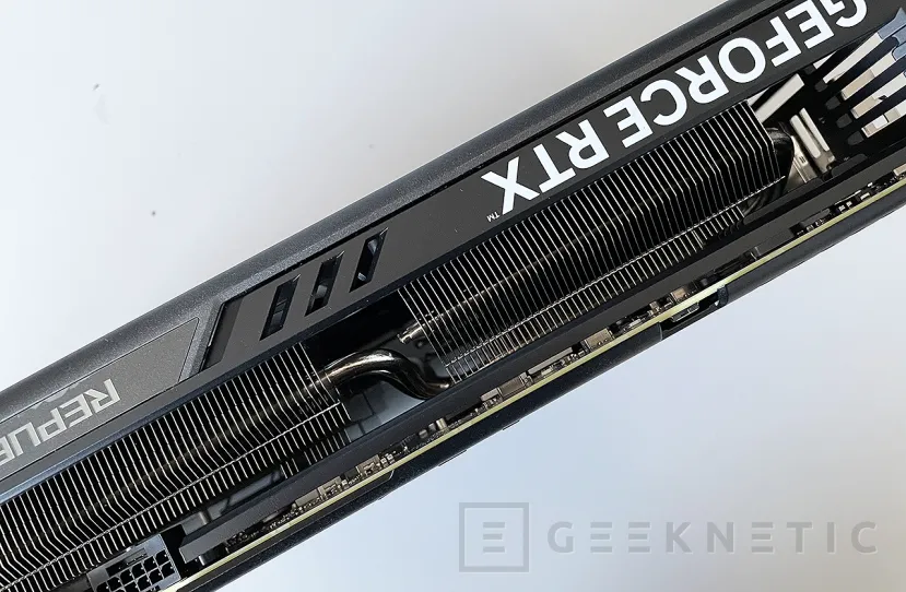 Geeknetic ASUS ROG STRIX NVIDIA GeForce RTX 4070 Ti Super OC Review 16