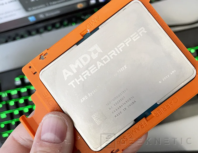 Geeknetic AMD Ryzen Threadripper 7980X Review 12