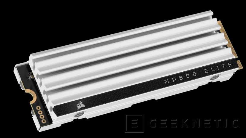 Geeknetic CORSAIR presenta los SSD M.2 MP600 Elite con hasta 7.000 MB/s y una edición especial para PS5 3