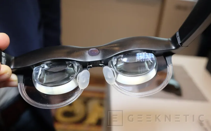 Geeknetic ASUS AirVision M1: Gafas de Realidad Aumentadas con Micro OLED FHD y 1.100 nits 4